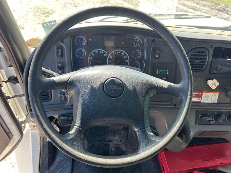 2012-freightliner-m2-106-terex-hi-ranger-tl41-41ft-insulated-bucket-truck-image-25