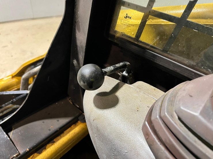 caterpillar-226b3-image-24