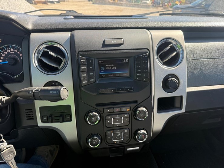 2014-ford-f150-image-24