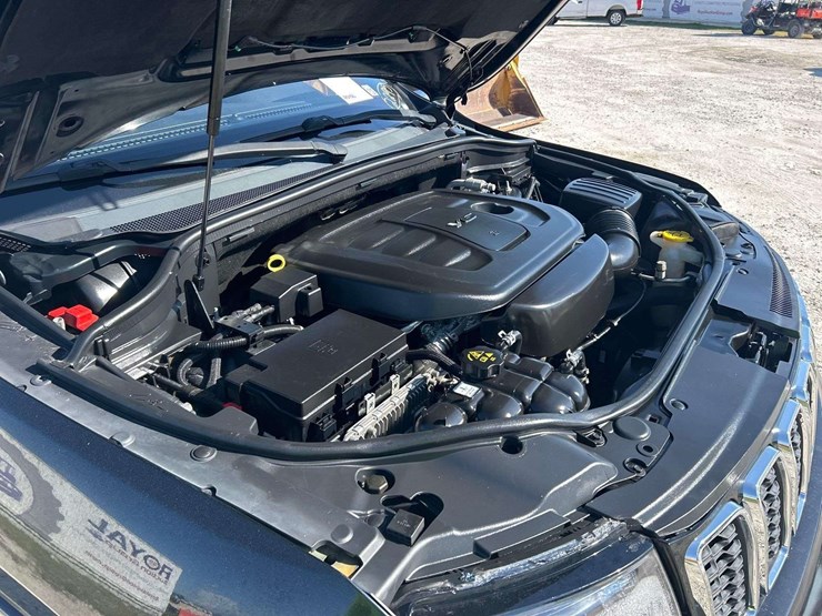 2018-jeep-grand-cherokee-image-8