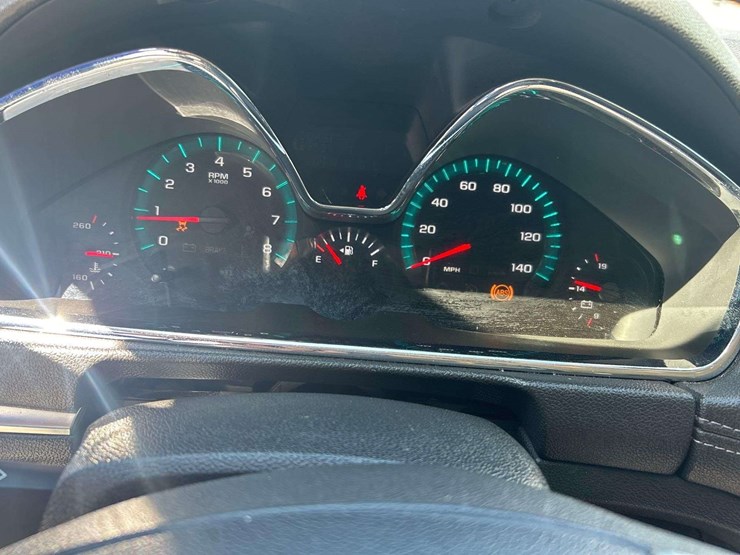 2014-chevrolet-traverse-image-12