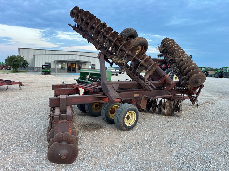 #t8059-•-miller-offset-image-9