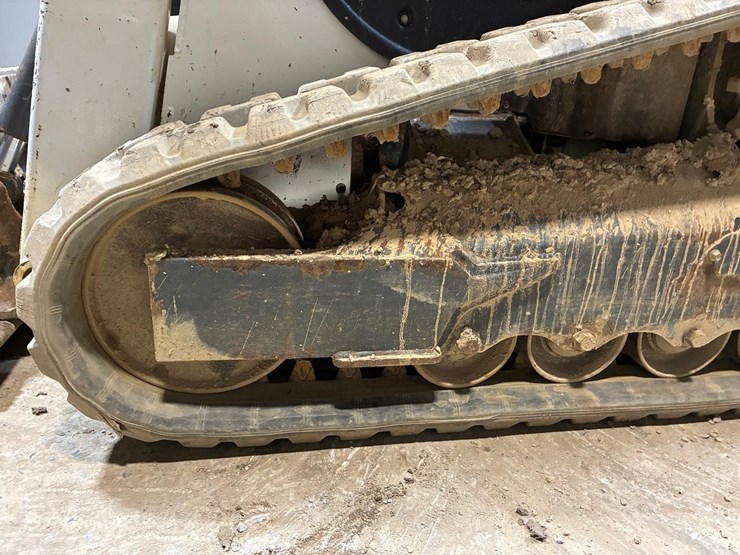 2021-bobcat-t66-image-16