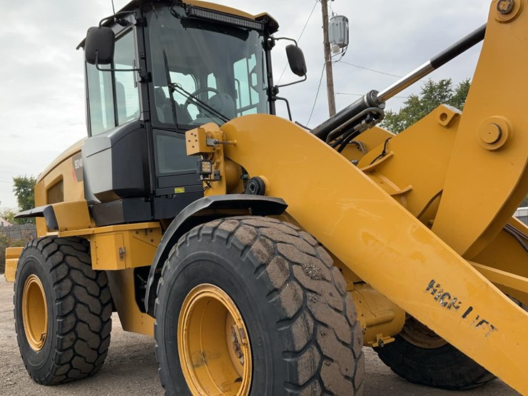 2013-caterpillar-924k-image-64