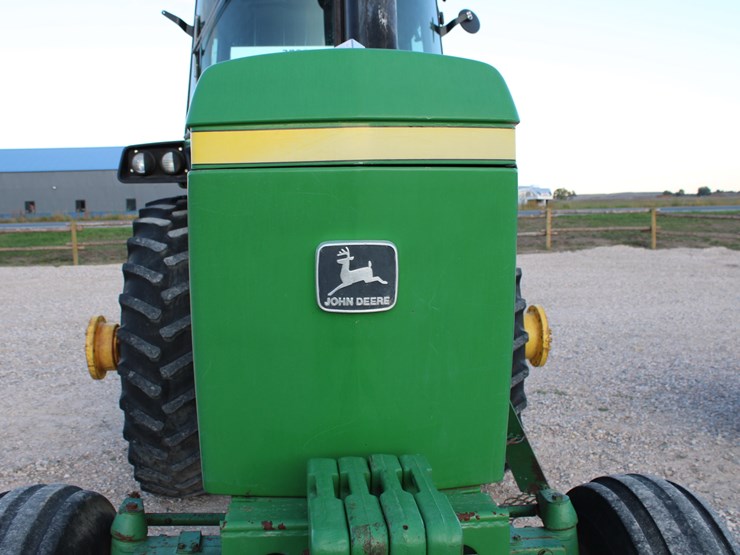 john-deere-4440-image-53