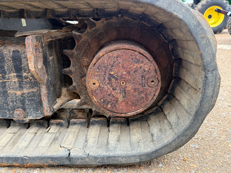 caterpillar-305e2-cr-image-10