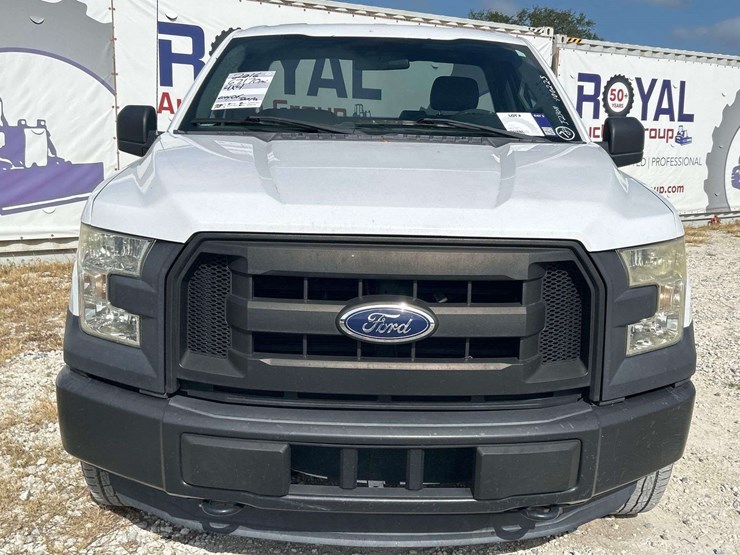 2016-ford-f150-image-22