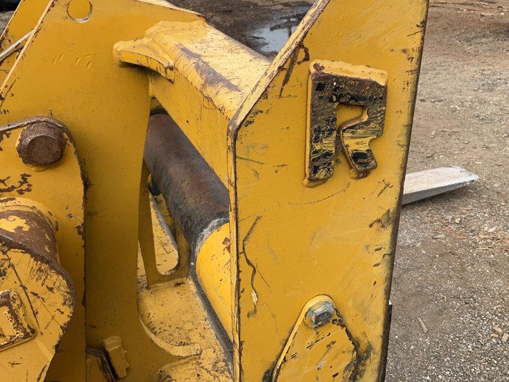 2013-caterpillar-924k-image-69