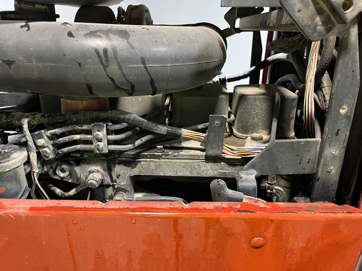 case-ih-5140-image-17