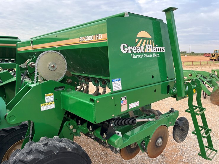 2018-great-plains-3s3000hd-image-4