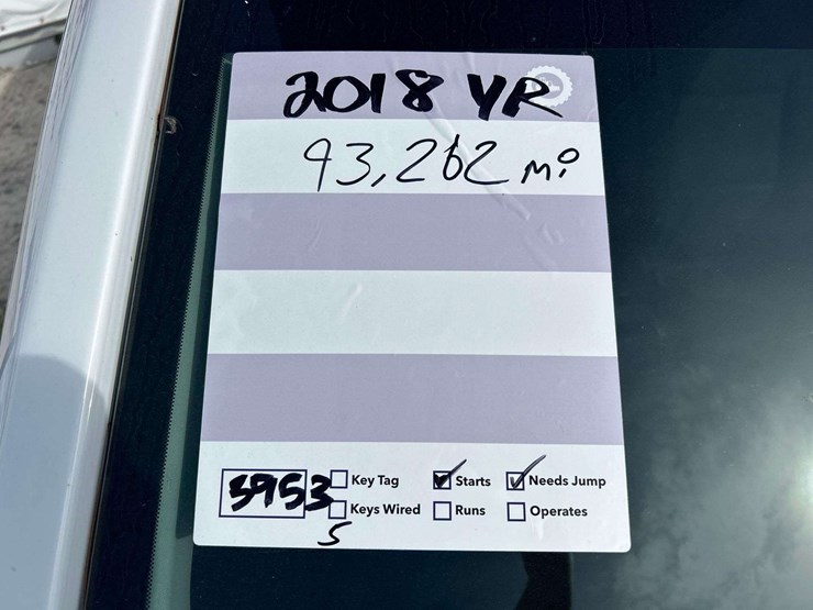 2018-chevrolet-tahoe-image-23