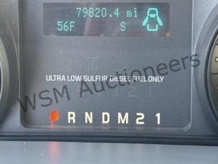 2013-ford-f550-image-21