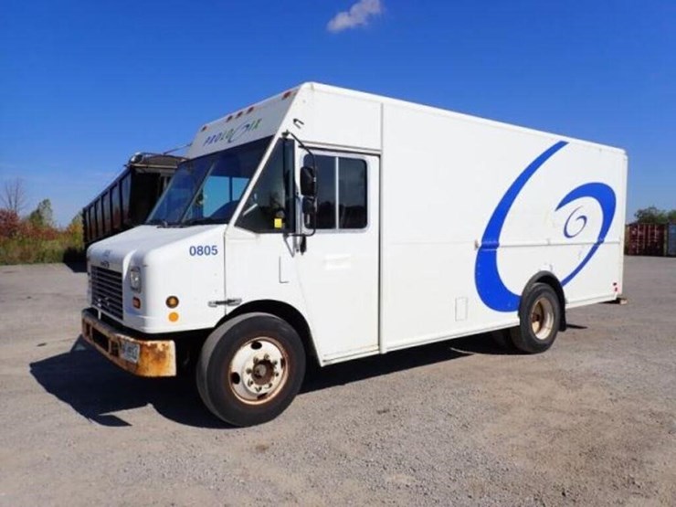 2008-freightliner-mt55-image-1