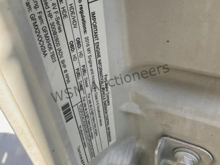 2016-ford-f550-image-17