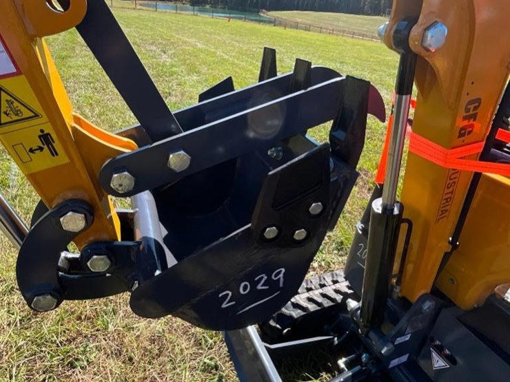 unused-cfg-mx12r-mini-excavator-(rato-15hp,-9.7kw-image-5