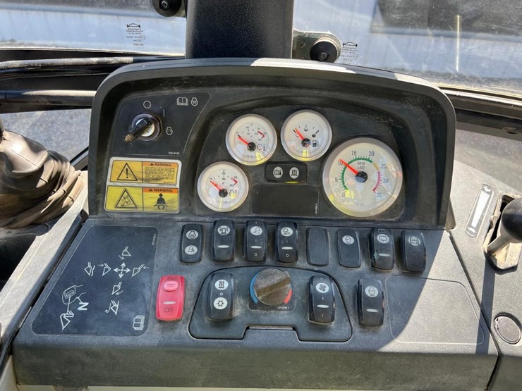 caterpillar-430e-image-31