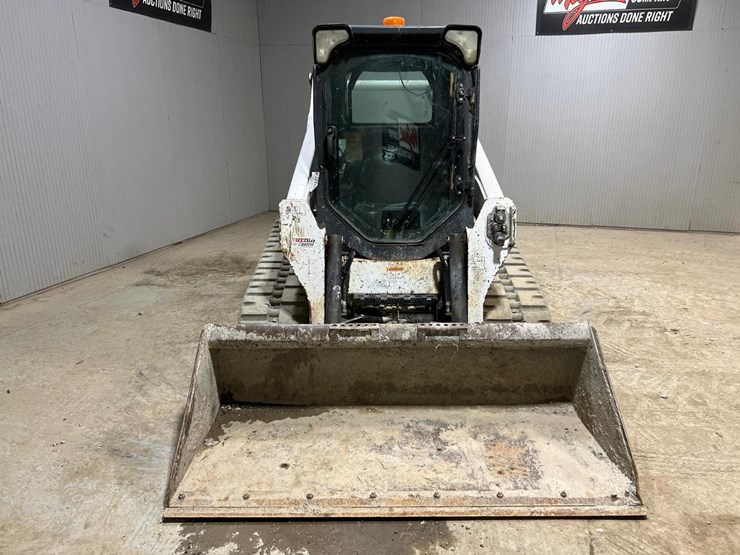 2018-bobcat-t595-image-8
