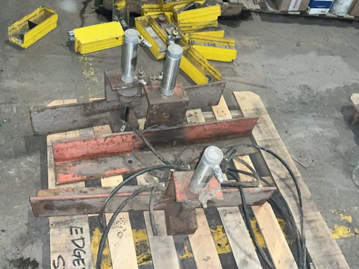 #156-•-board-stops-for-edger-image-9