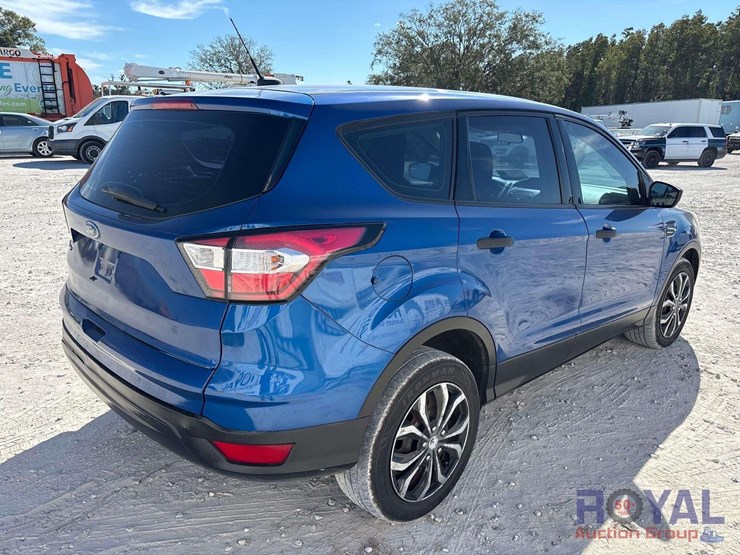 2017-ford-escape-image-3