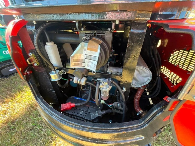 unused-cfg-nt18k-mini-excavator-(kubota-image-10