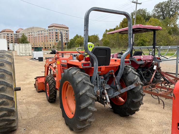 kubota-l2950-image-5