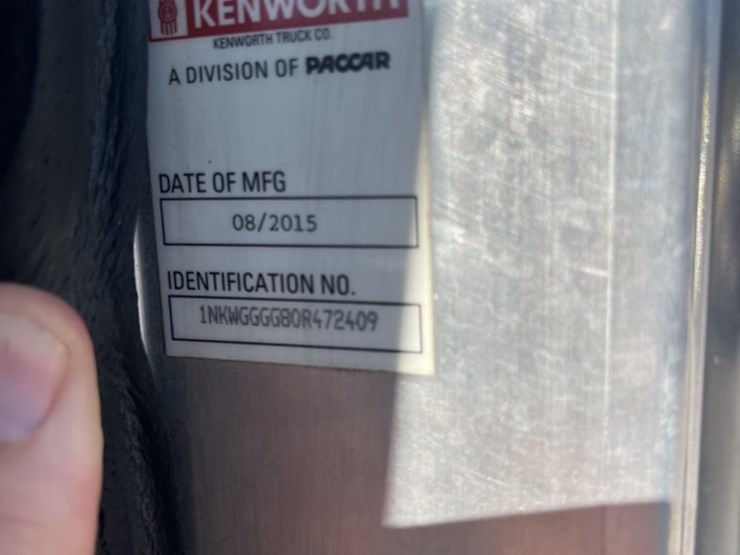 2015-kenworth-w900-image-24