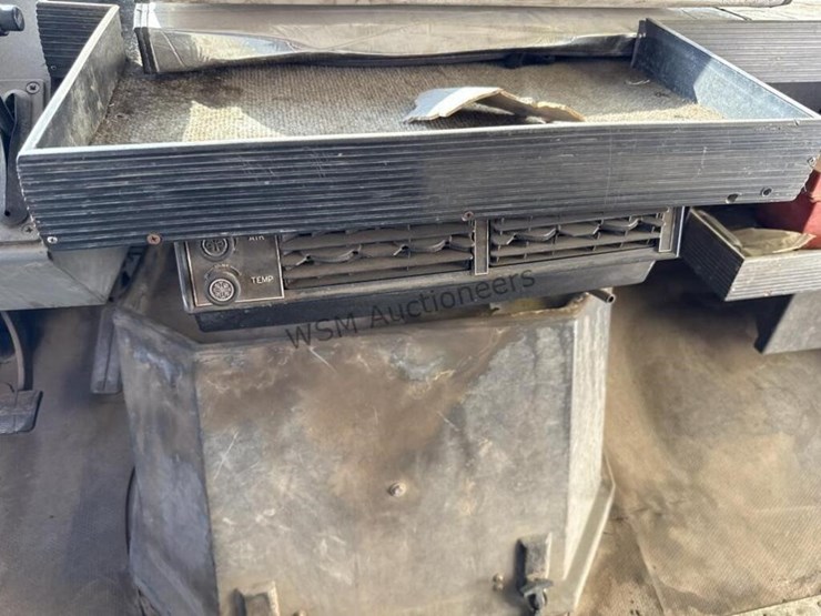 1994-chevrolet-p30-image-39