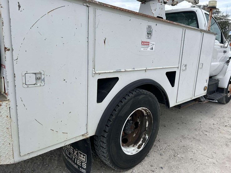 2006-ford-f650-image-25