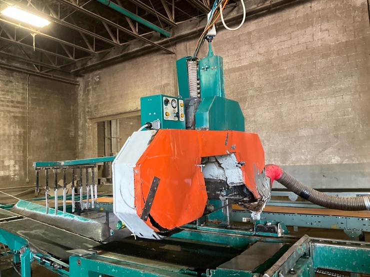 #100-•-2014-wood-mizer-wm4000-thin-kerf-image-68