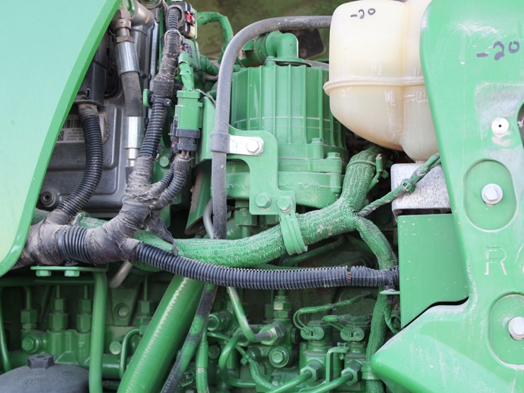 john-deere-r-image-57