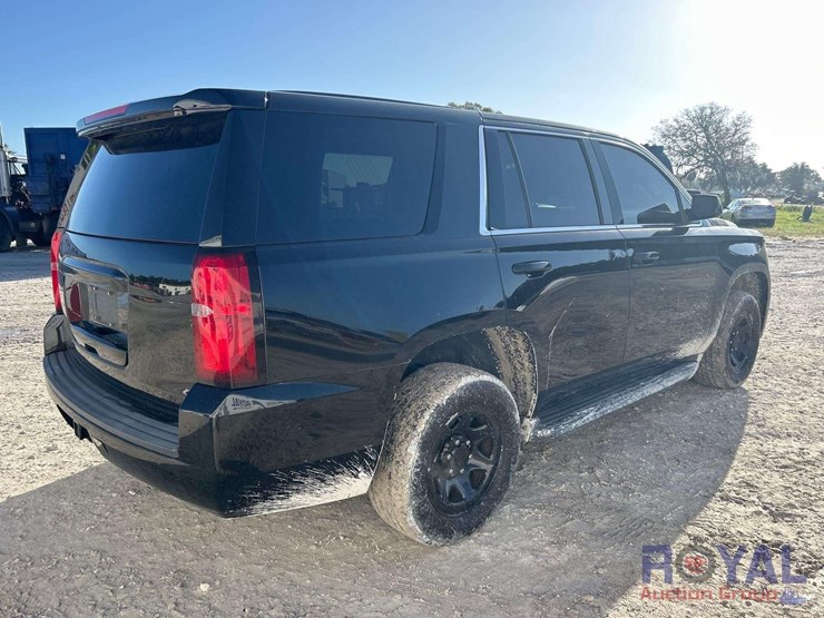 2015-cheverolet-tahoe-suv-image-3