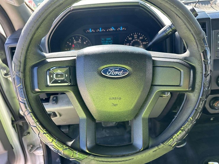 2017-ford-f150-image-14