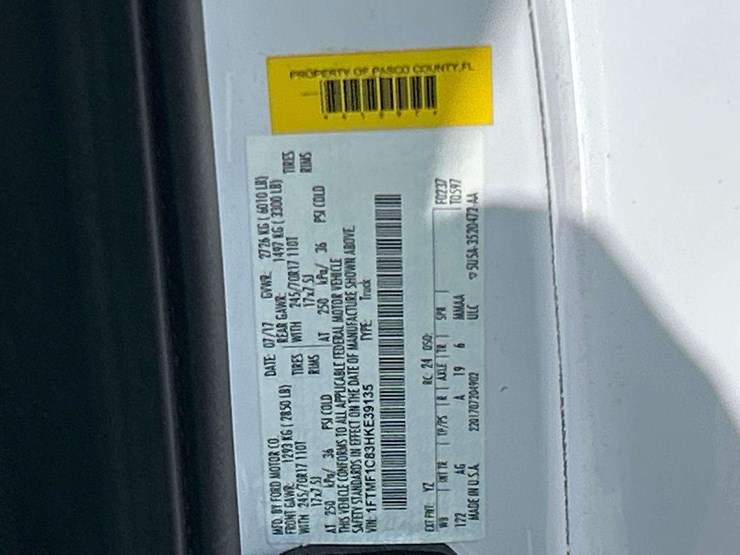 2017-ford-f150-image-5