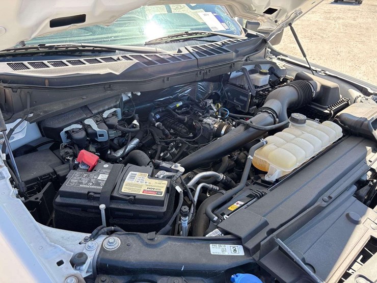 2023-ford-f150-image-11