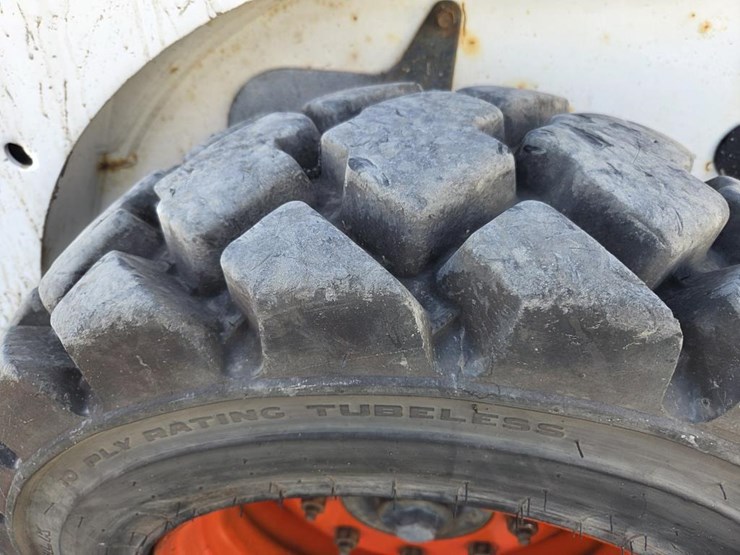 2003-bobcat-s160-image-54