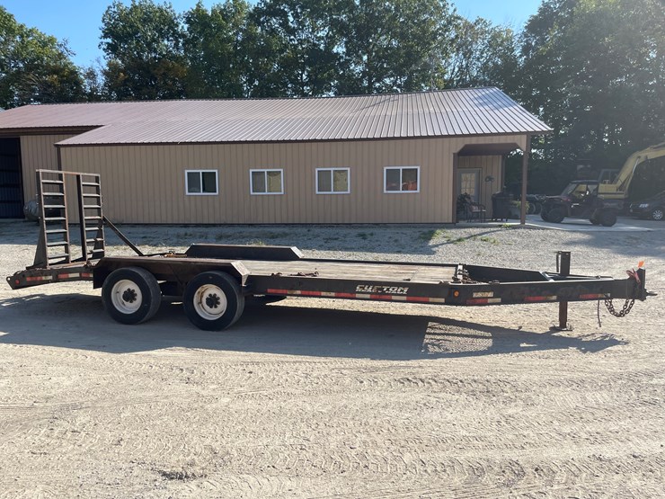 2015-custom-flatbed-image-3