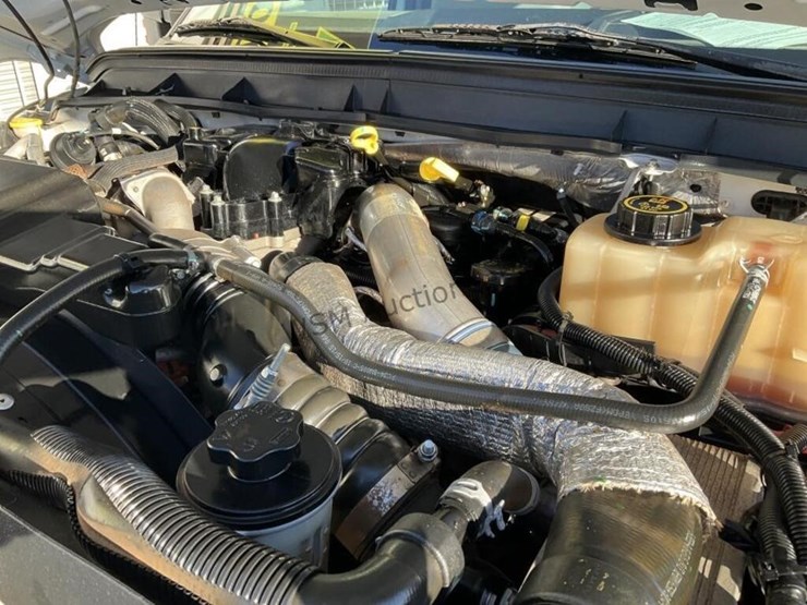 2016-ford-f550-image-16