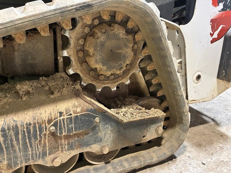 2021-bobcat-t66-image-17