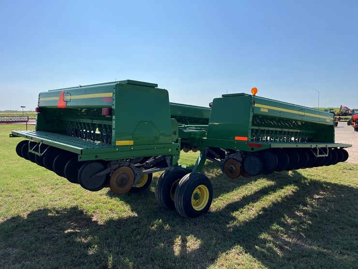 2005-john-deere-455-image-10