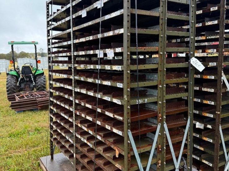 metal-parts-bin-shelving-(24"dx6'wx83"t)-image-1