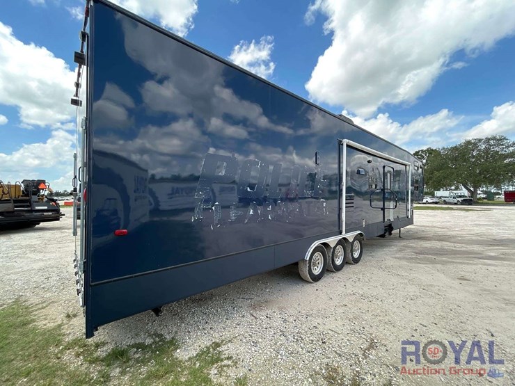 2008-41ft-kz-sportsman-police-bunk-5th-wheel-tri-axle-travel-trailer-image-3