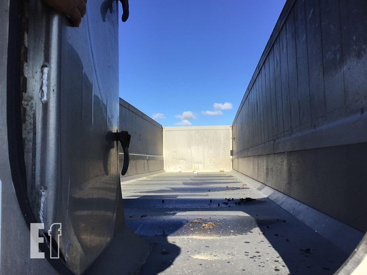 2013-east-genesis-hybrid-image-11