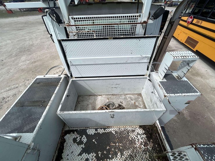 2013-international-workstar-7400-image-28