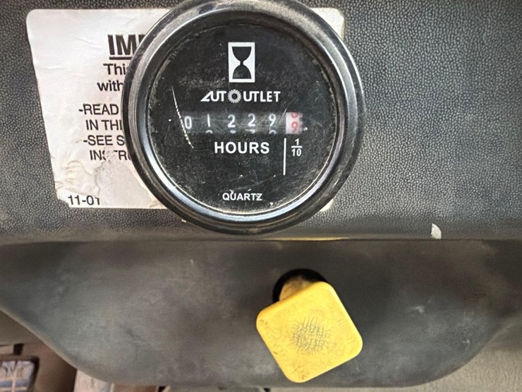 2004-ford-f650-image-22