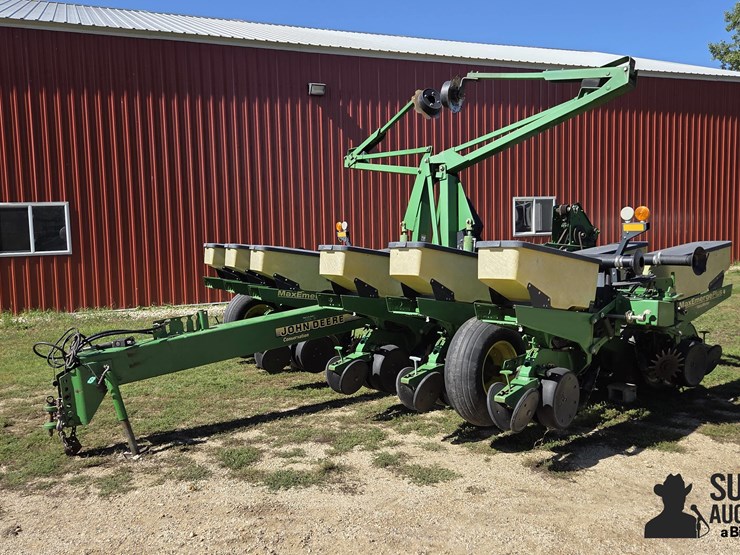 1997-john-deere-1760-image-1