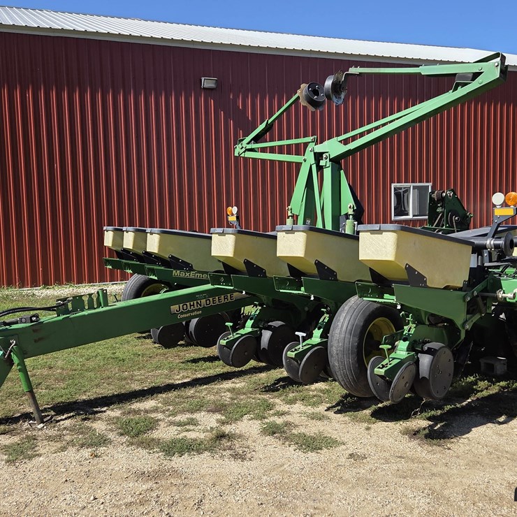1997 JOHN DEERE 1760
