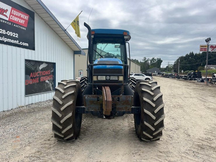 new-holland-tv140-image-8