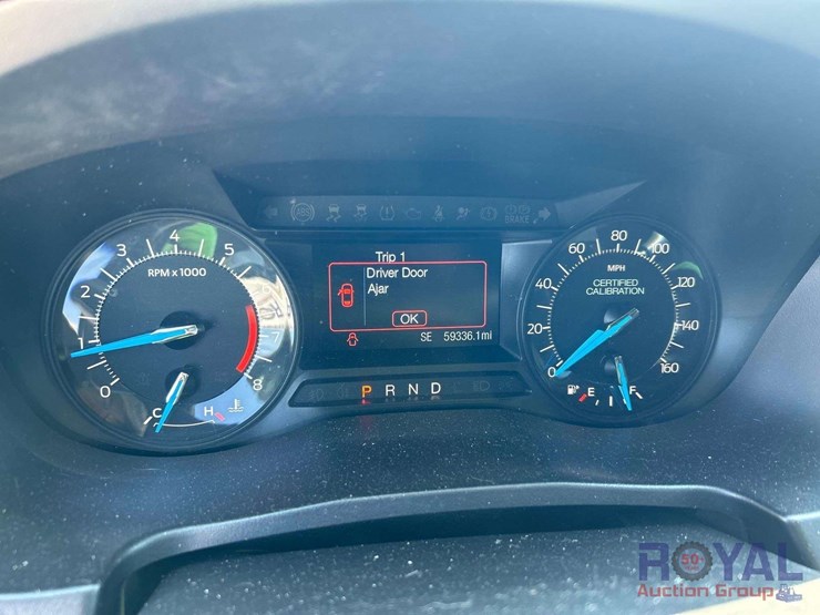 2017-ford-explorer-image-14