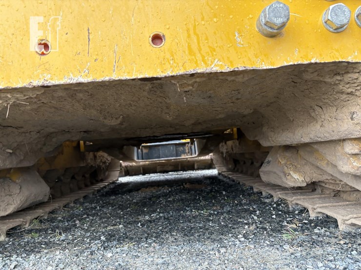 2021-deere-700l-image-10