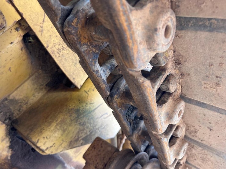 caterpillar-935b-image-21